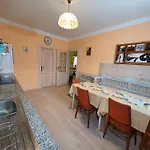 Privat Henry Homestay *